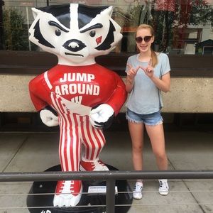 Meet your Posher, Bella